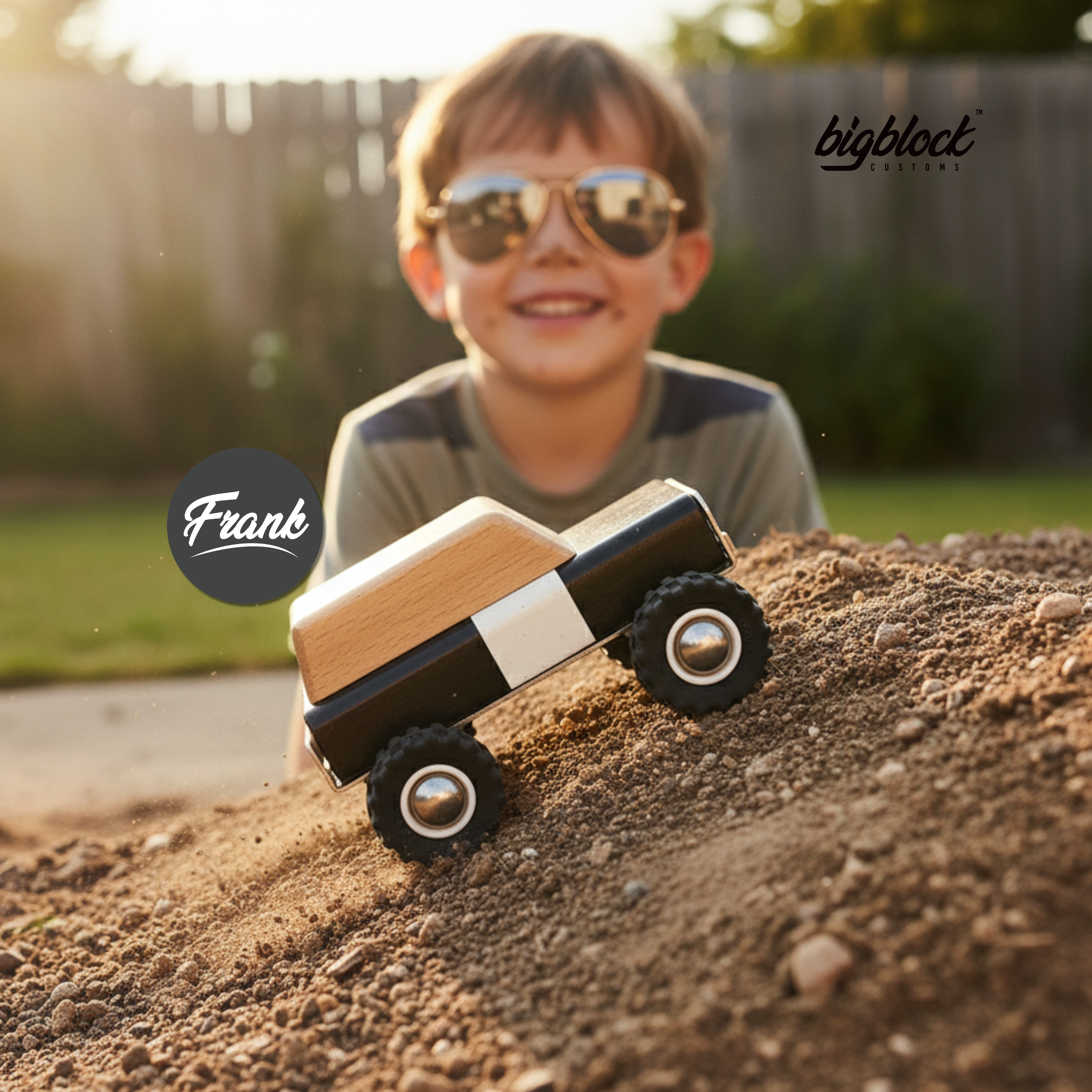 Frank | Bronco Special Wooden Truck – Classic Wooden Collector Car