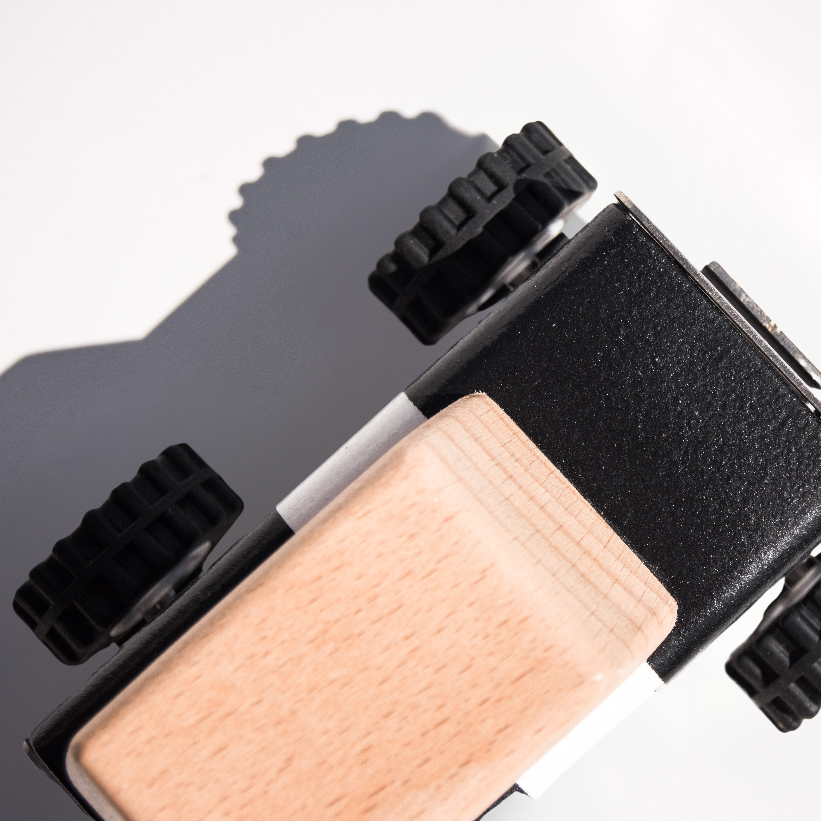 Frank | Bronco Special Wooden Truck – Classic Wooden Collector Car